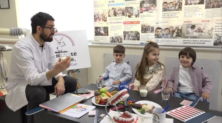 NJË MESAZH EDUKUES NGA TAAI PËR RUAJTJEN E DHËMBËVE NGA USHQIMET E DËMSHME