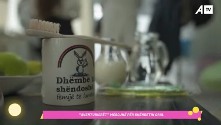 CILAT JANË USHQIMET E SHËNDETËSHME E TË DËMSHME PËR DHËMBËT